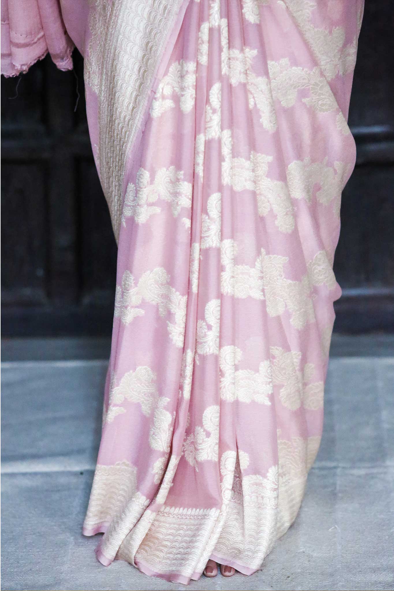 Jorget Saree With Hand Brush